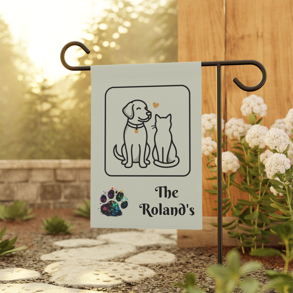 Personalized Pet Garden Flag — Dogs & Cats Design, Custom Family Name Garden Banner